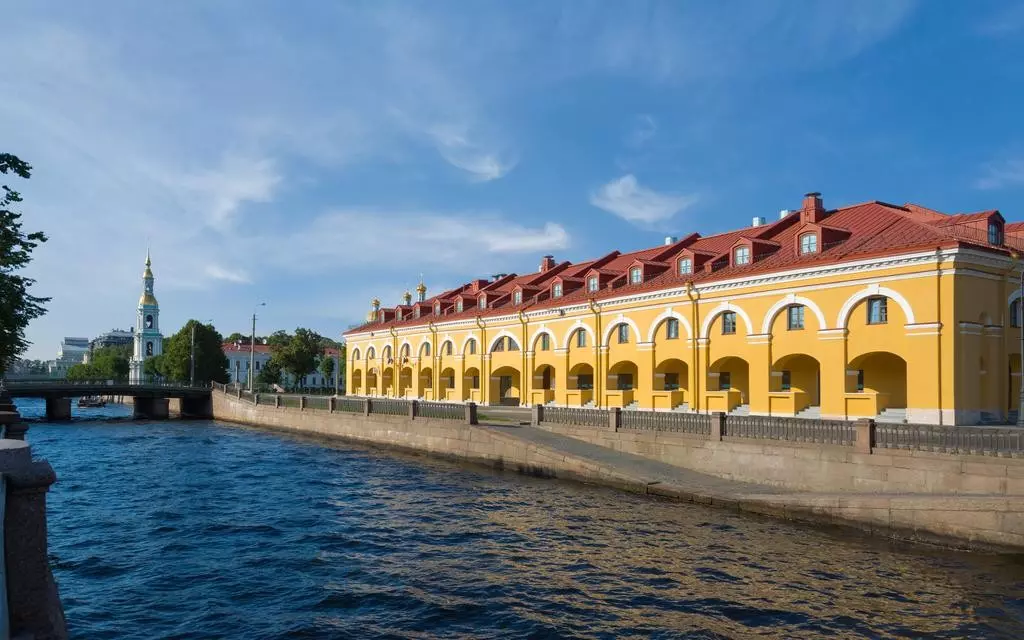 هتل هالیدی این اکسپرس سن پترزبورگ سادووایا